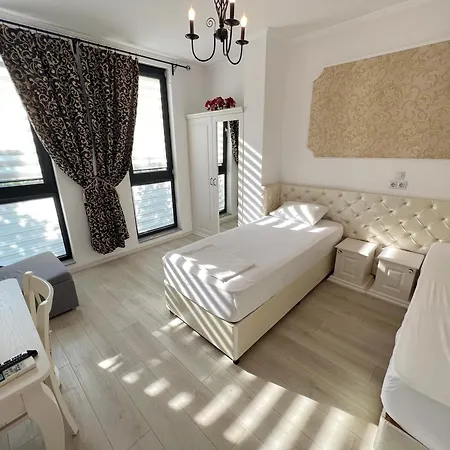 Atlantis Homes 2 * Burgas